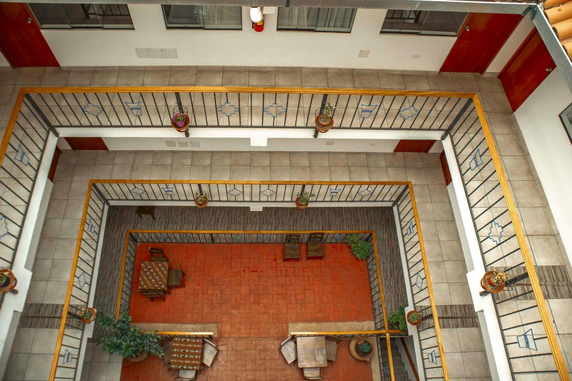 Hotel Del Prado Hometown クスコ エクステリア 写真