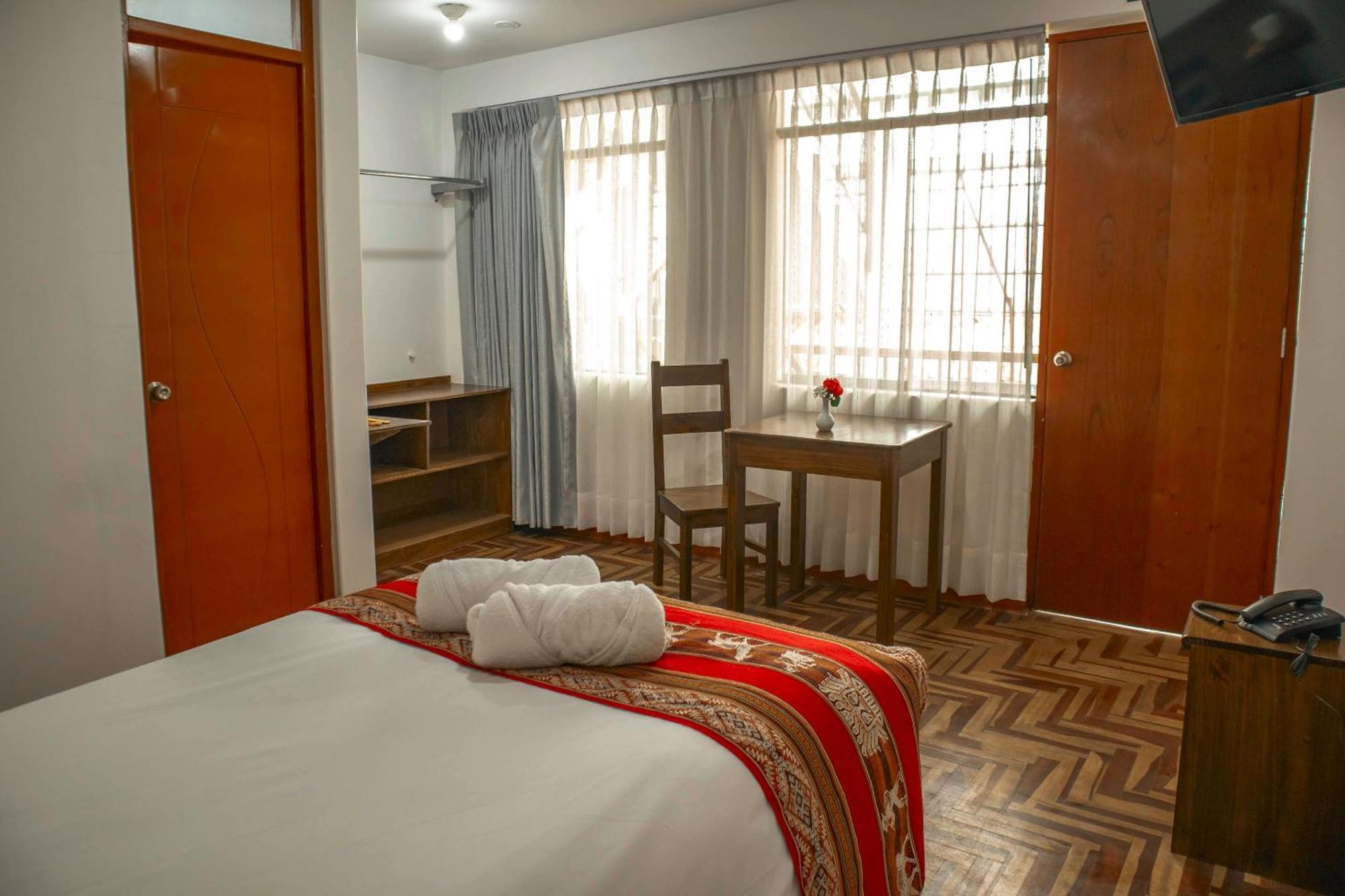 Hotel Del Prado Hometown クスコ エクステリア 写真
