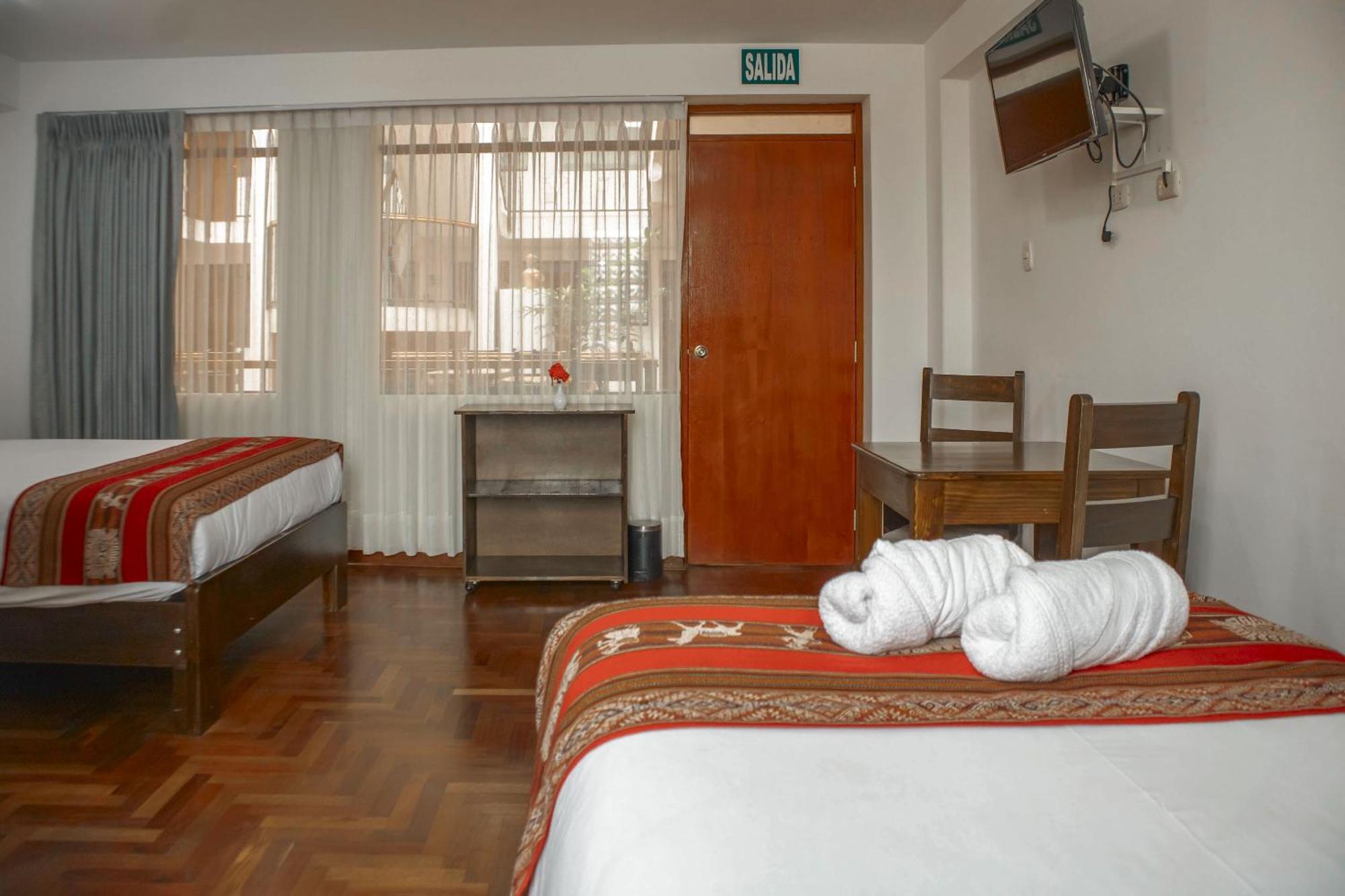 Hotel Del Prado Hometown クスコ エクステリア 写真