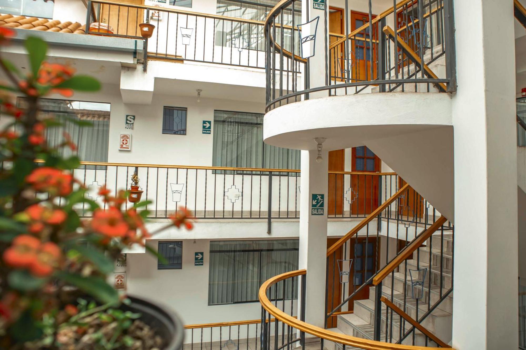 Hotel Del Prado Hometown クスコ エクステリア 写真